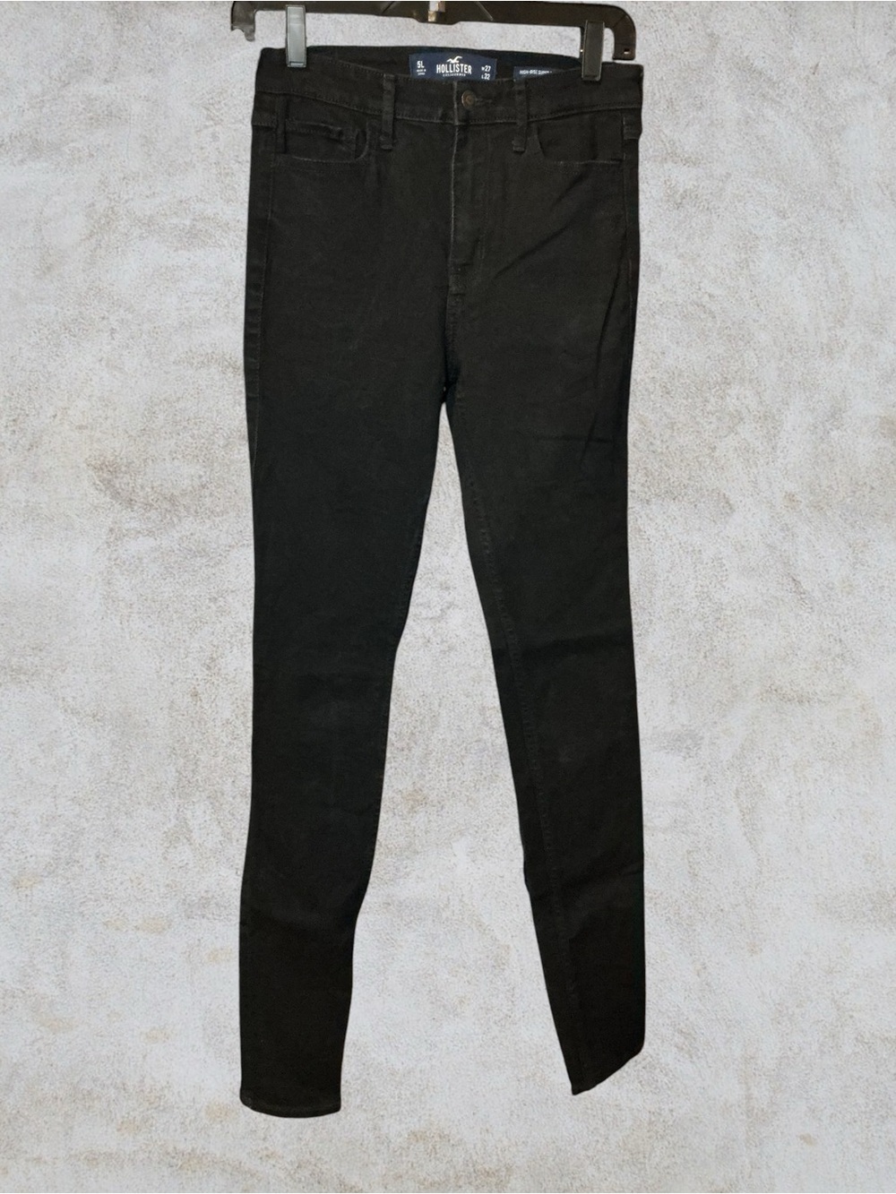 Hollister Women's High-Rise Black Skinny Jeans